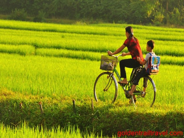 North Vietnam Bicycle Trip – Hanoi, Mai Chau, Tam Coc 3 Days